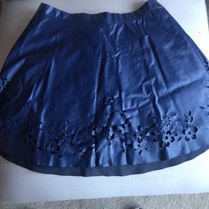 A&F VEGAN LEATHER SKIRT